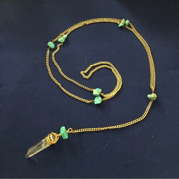 Boho Turquoise and Quartz Crystal Necklace - Picture 4 of 4